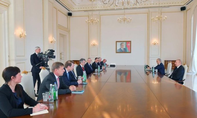 Prezident İlham Əliyev Alman İqtisadiyyatının Şərq Komitəsinin sədrini qəbul edib