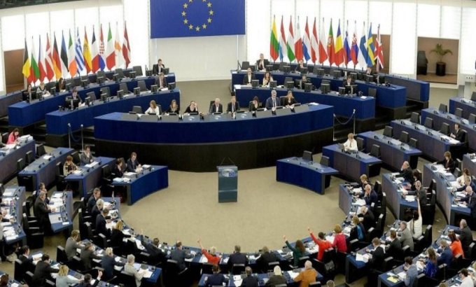 Avropa Parlamenti Gürcüstanda xarici agentlər haqqında qanunla bağlı qətnamə qəbul edib