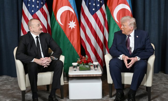 İlham Əliyevlə Tramp arasında görüş keçirildi