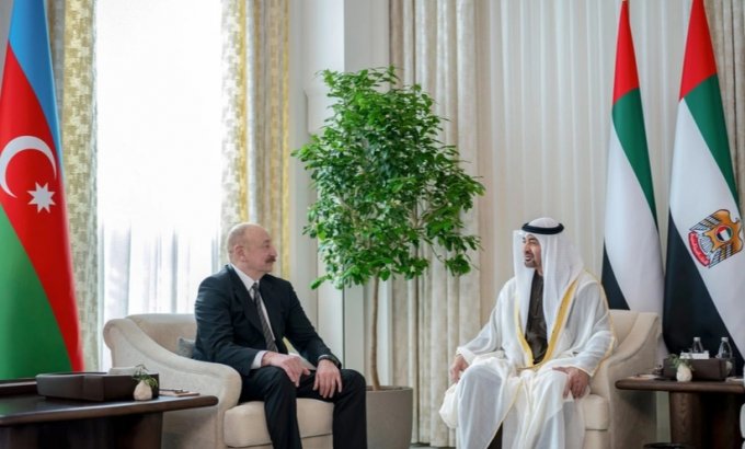 İlham Əliyevin Əbu-Dabidə BƏƏ Prezidenti ilə görüşü oldu