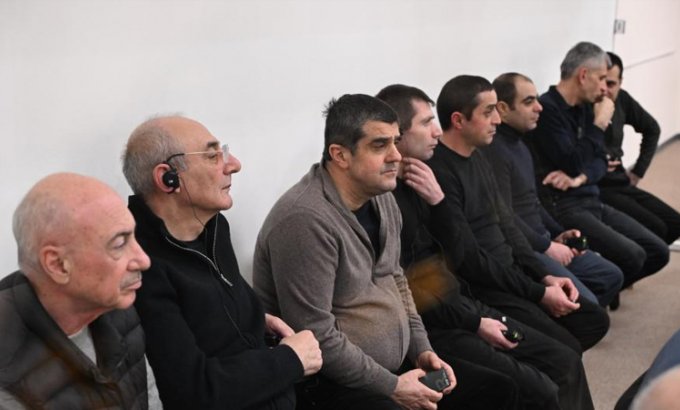 Əsrin məhkəməsi bitdi: Hərbi cinayətlərdə ittiham olunan 15 nəfərə hökm oxundu