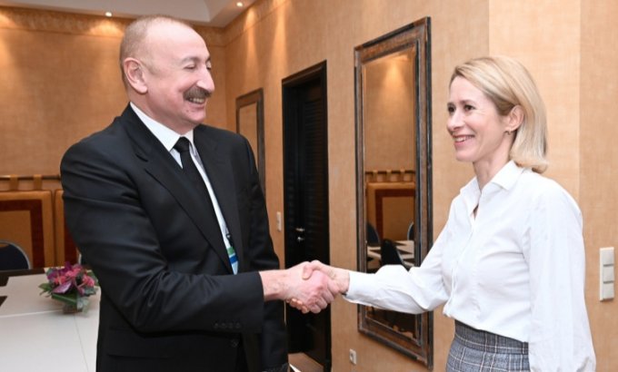 Azərbaycan Prezidenti Kaya Kallasla görüşdü