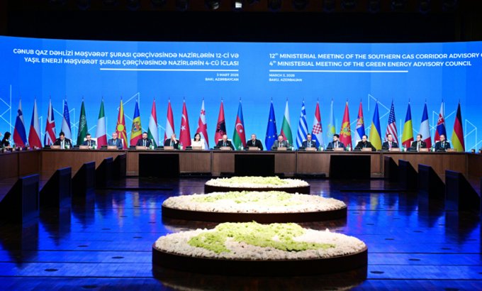 İlham Əliyev Bakıda nazirlərin 12-ci iclasında iştirak edir